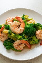 stir-fried broccoli with shrimps