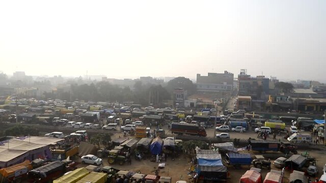 farmers are protesting against new farm law passed by indian government.