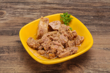 Canned tuna fish in the bowl