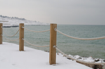 Fototapeta premium Marine rope. Sea knot on a rope. Rope. Barrage.