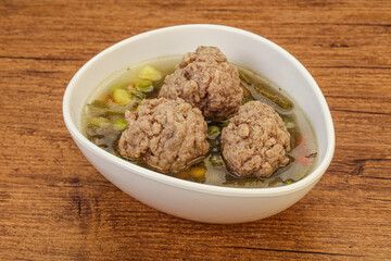 Soup with vegetables and meat balls