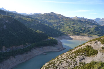 Embalse de Búbal ,situado en el pirenaico Valle de Tena (Huesca).España.