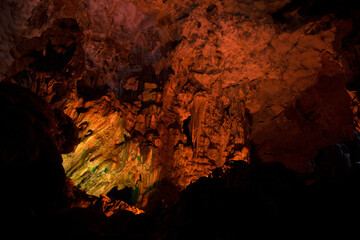 Hang Sung Sot Grotto (Cave of Surprises), Halong Bay, Vietnam