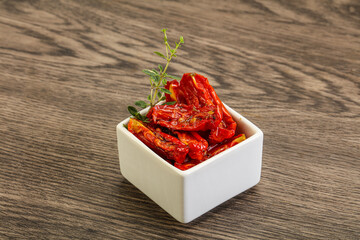 Sun-dried tomato in olive oil