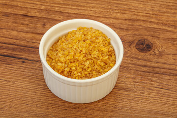 Vegetarian cuisine - dry bulgur for cooking