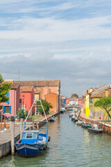 Obraz premium discovery of the city of Venice, Burano and its small canals and romantic alleys