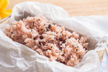 炊き立てのお赤飯