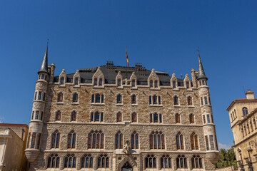 Fototapeta premium Leon, Spain - September 5, 2020: The Casa Botines is a Modernist building designed by Antoni Gaudí. Botines House is one of the most interesting pieces of nineteenth-century architecture in Spain.