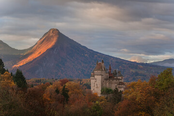 Ch&acirc;teau de Menthon Saint Bernard, haute Savoie