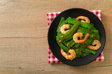 Stir-Fried Green Peas with Shrimp