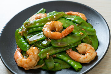 Stir-Fried Green Peas with Shrimp