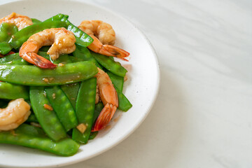 Stir-Fried Green Peas with Shrimp