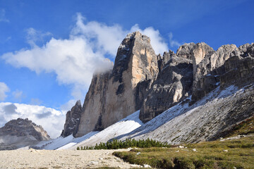 Fototapeta premium Blick auf die Nordseite der Drei Zinnen