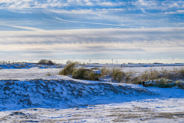 Verschneite Dünen in Norddeich