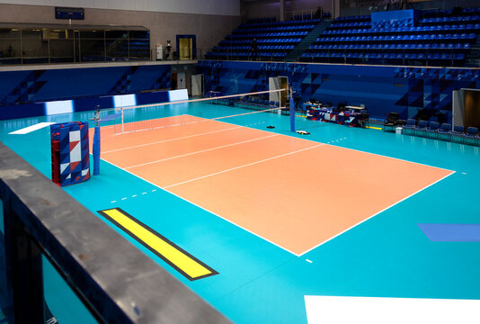 volleyball team before the match. training volleyball players before the match.