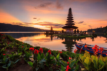 Pura Ulun Danu Bratan, Famous Hindu temple and tourist attraction in Bali, Indonesia. Come in early morning to have beautiful sunrise view