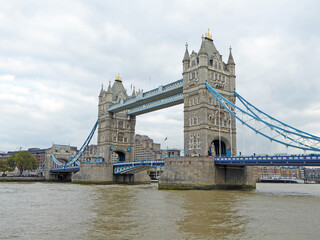 Fototapeta na wymiar Tower Bridge, London 