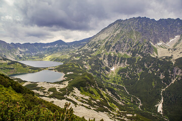 Fototapeta na wymiar Valley of Five Ponds in the Tatra National Park