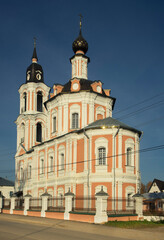 Fototapeta na wymiar Church of Great Martyr Barbara - church of Resurrection of Christ in Nerekhta. Kostroma oblast. Russia