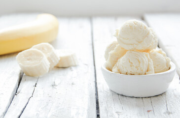 Bananen Eis Eisbecher Bananeneis Eiscreme Ketogen