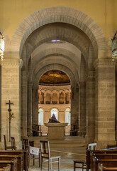 Fototapeta premium Autel de l'église carolingienne de Germigny-des-Prés, Val de Loire, France
