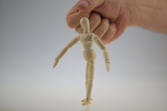 Personalmanagement Feuern Entlassen Personalf&uuml;hrung Entlassen Personalmotivation Gruppendynamik Humenresurce Personalwesen Druck aus&uuml;ben Personal verarschen 