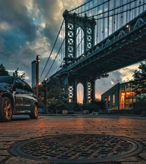 Selbstklebende Fototapete Brooklyn Bridge bridge manhattan brooklyn new york street car sky clouds lights city beautiful 