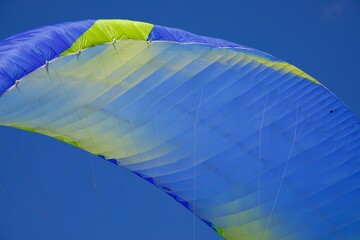 kite  slings empty in the sky parachute wing dome paragliding balloon