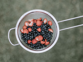 Fresh berries in bowl.