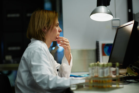 Female doctor working with computer in a hospital laboratory