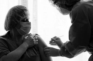 Vacunación de Covid-19 en España, personal sanitario