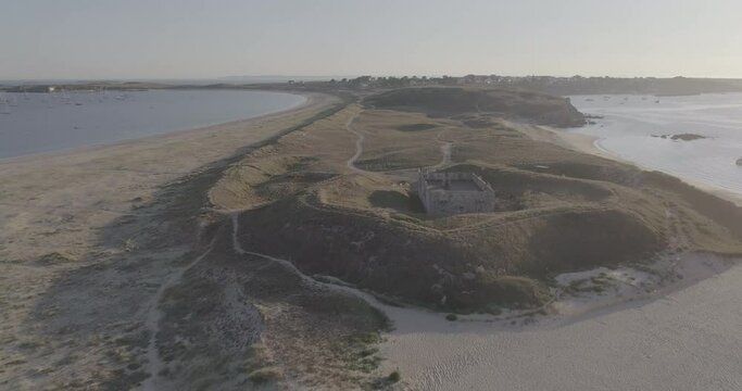 Houat Island, beach, coast, sea, seagulls... Drone fly, LOG profile