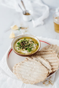 Eggplant dip with crackers