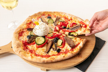 Pizza with mozzarella and vegetable