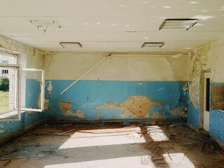 Empty old room falling to pieces
