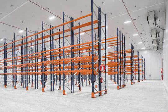 New empty industrial warehouse