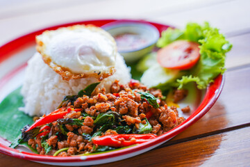 stir fried basil with minced pork