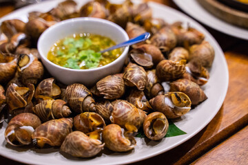  steamed sweet shellfish and seafood sauce