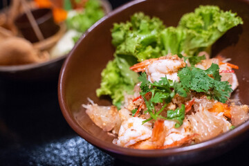 pomelo salad with fresh shrimp