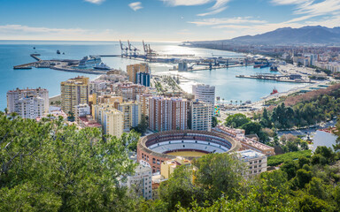 View on Malaga (its arenas and its port)   in Andalucia (Spain) from the Mirador de Gibralfaro © Pernelle Voyage