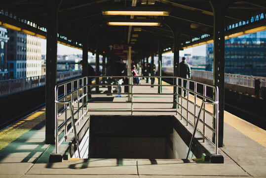 Subway platform