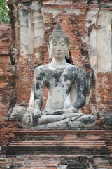 Fototapeta na wymiar old buddha statue in Ayutthaya temple at Thailand