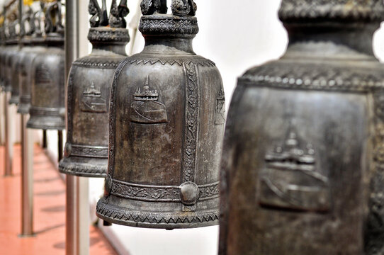 Bells on top of the golden mountain, Bangkok