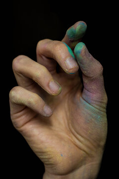Expressive Hands with Chalk: pinch, fiddle, adjust, fine tune