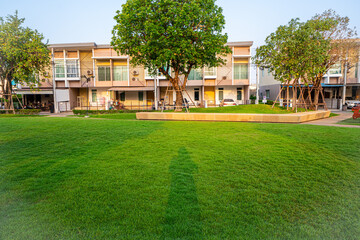 Obraz premium mansion in the park