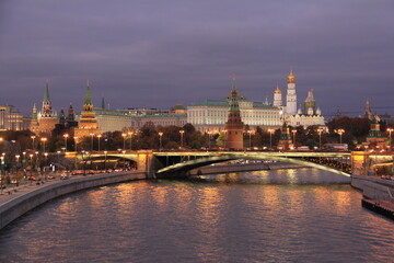 Fototapeta na wymiar Moscow landscape with Kremlin in the sunset time with lights and purple sky