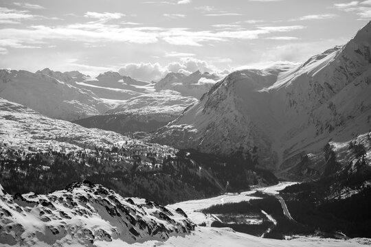 Thompson Pass b and w 1