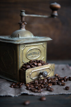 Coffee grinder