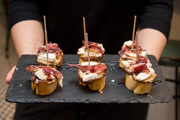 Ham pinchos