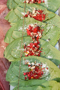 Preparing Paan